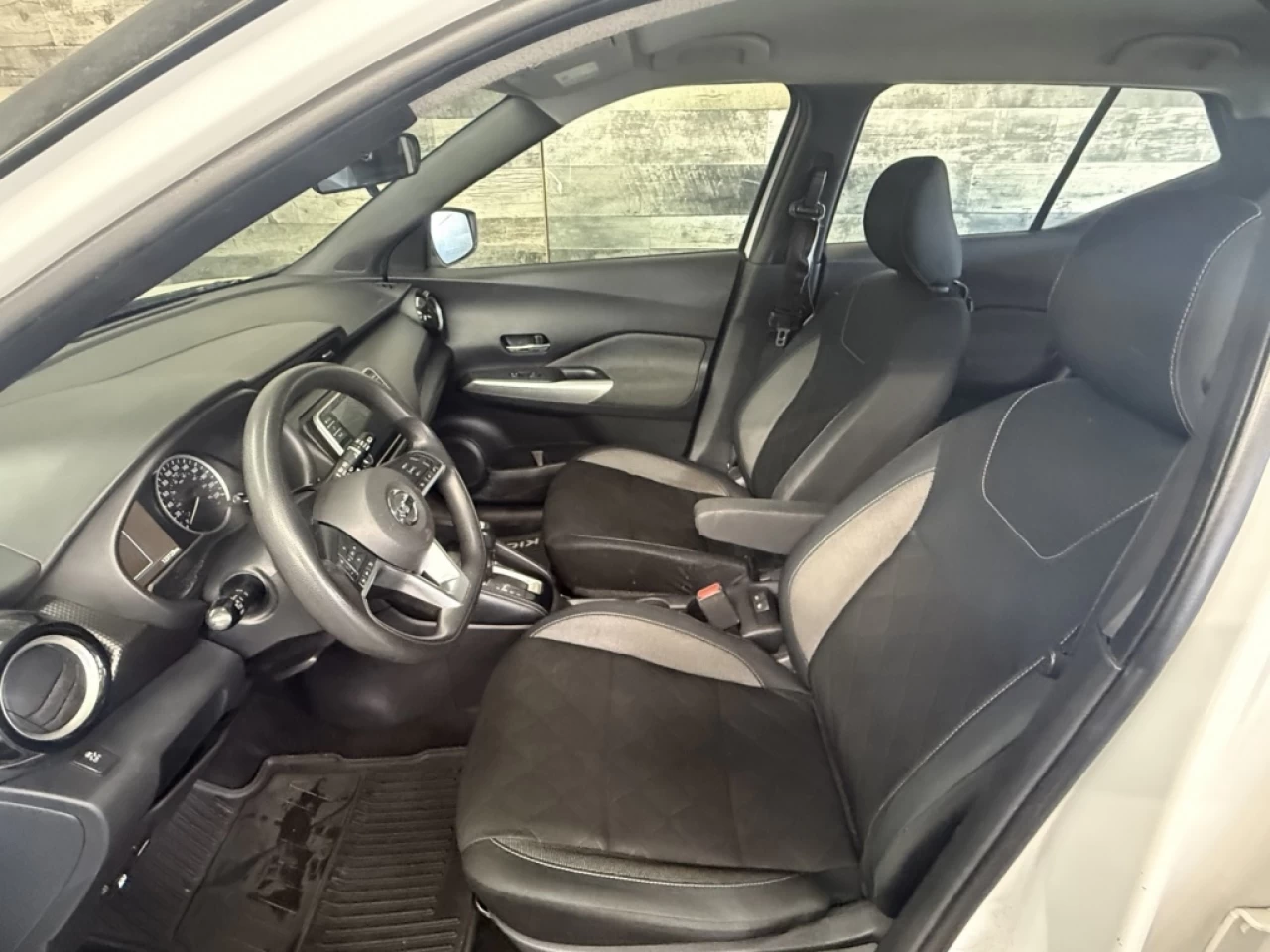 2019 Nissan Kicks SR AUTO CAM DE RECUL BLUETOOTH **APPROUVÉ À 99.9%* Image principale