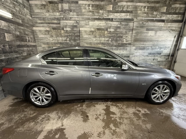 Infiniti Q50 AWD CUIR TOIT NAV **APPROUVÉ À 99.9%** 2017