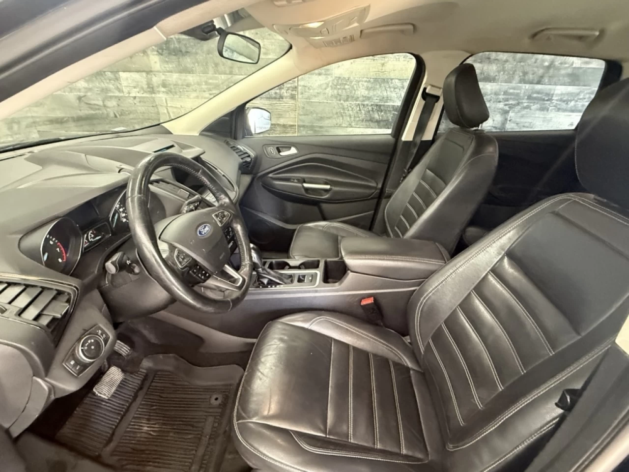 2018 Ford Escape SEL AWD CUIR CAM DE RECUL **APPROUVÉE 99,9%** Main Image