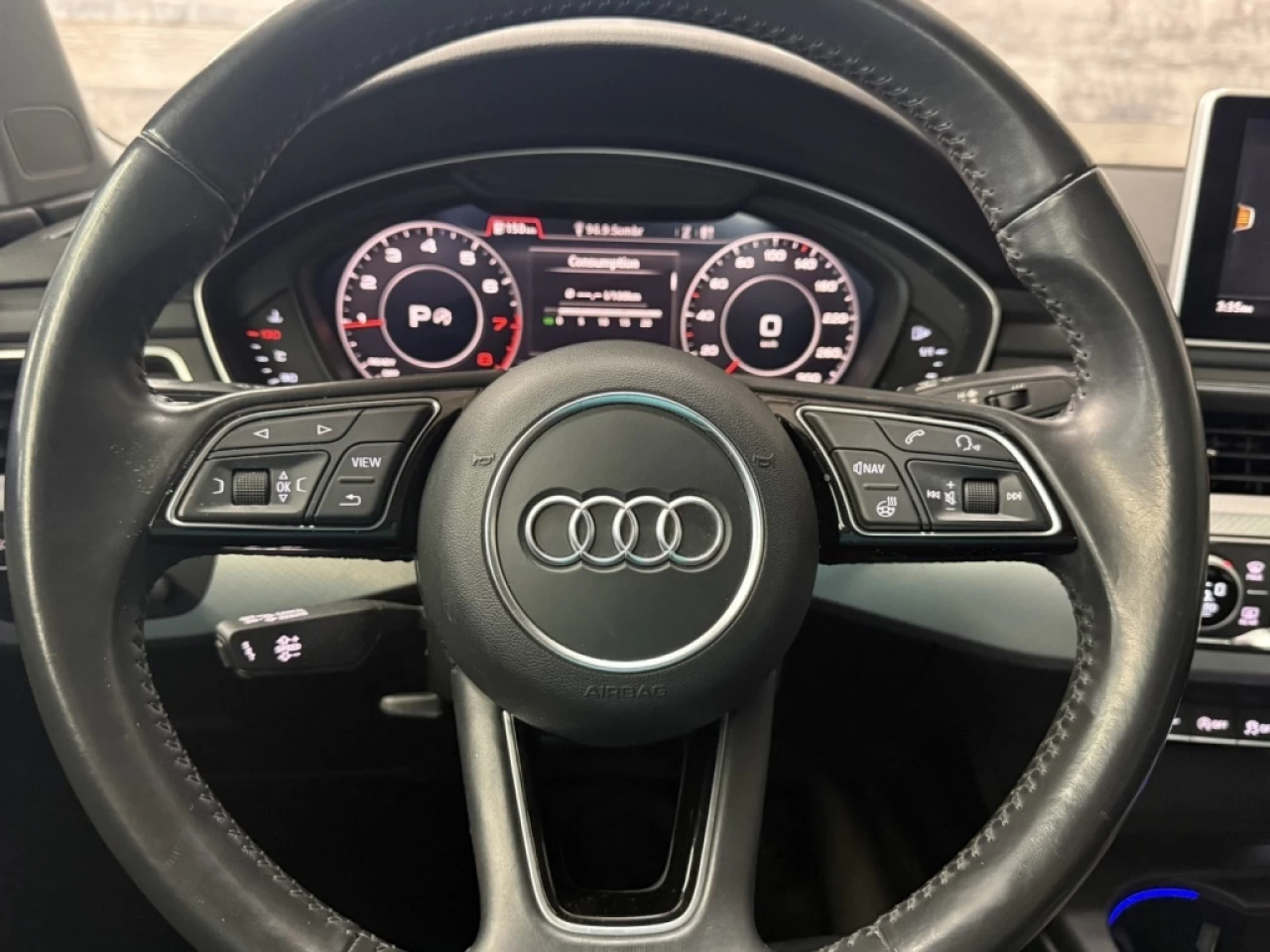 2018 Audi A4 Technik AWD CUIR NAV TOIT **APPROUVÉ À 99.9%** Image principale