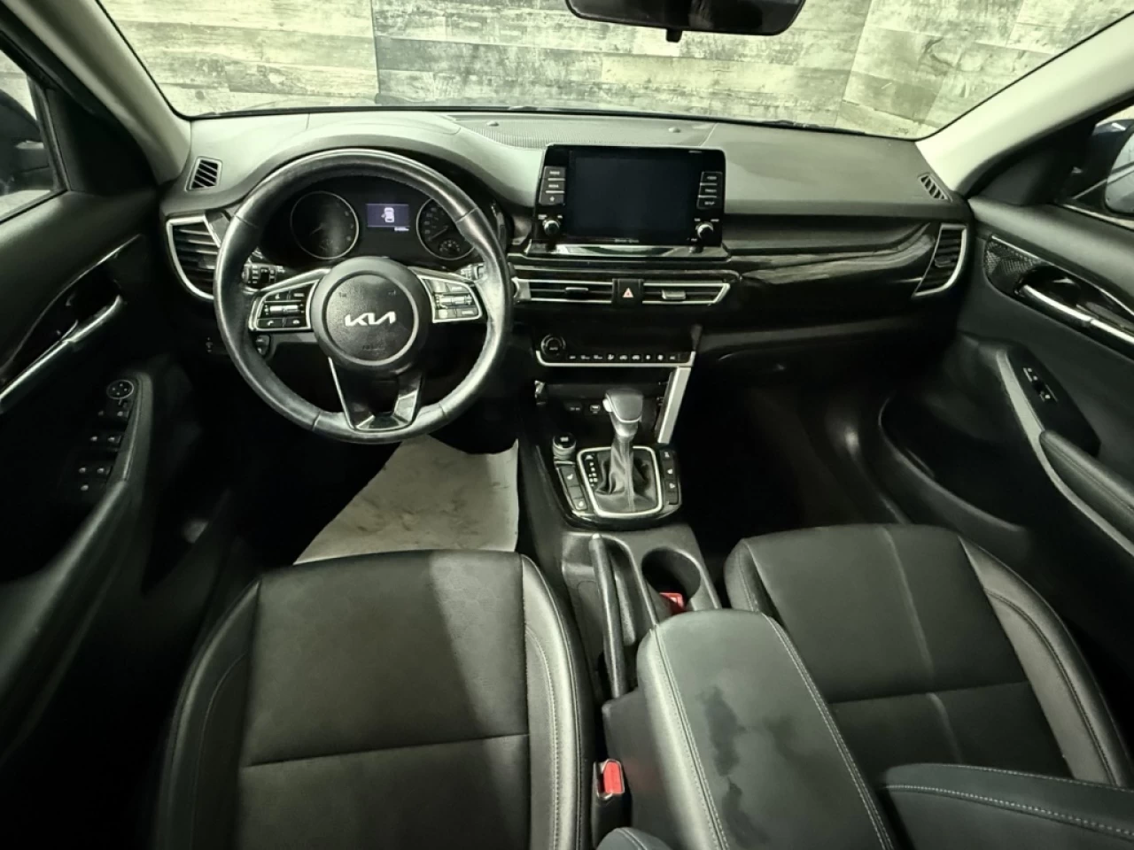 2023 Kia Seltos EX Awd cuir apple carplay Toit **approuvÉe 99,9%** Main Image