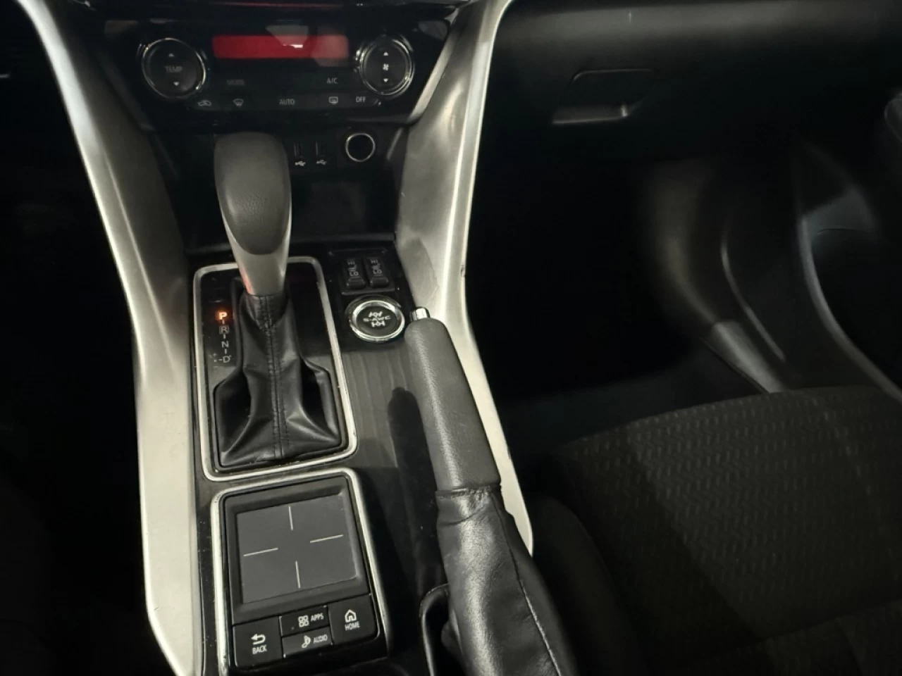 2020 Mitsubishi Eclipse Cross ES Bluetooth Mag Sieges chauffant **ApprouvÉe 99,9 Main Image