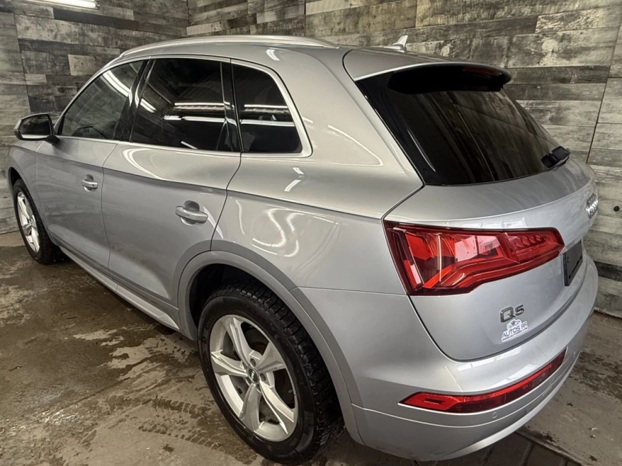 2018 Audi Q5 Progressiv AWD TOIT PANO NAV **APPROUVÉ À 99.9%** Main Image