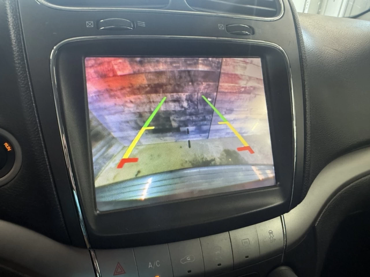 2017 Dodge Journey Crossroad AWD 7 PASS CUIR TOIT **APPROUVÉ À 99.9%* Main Image