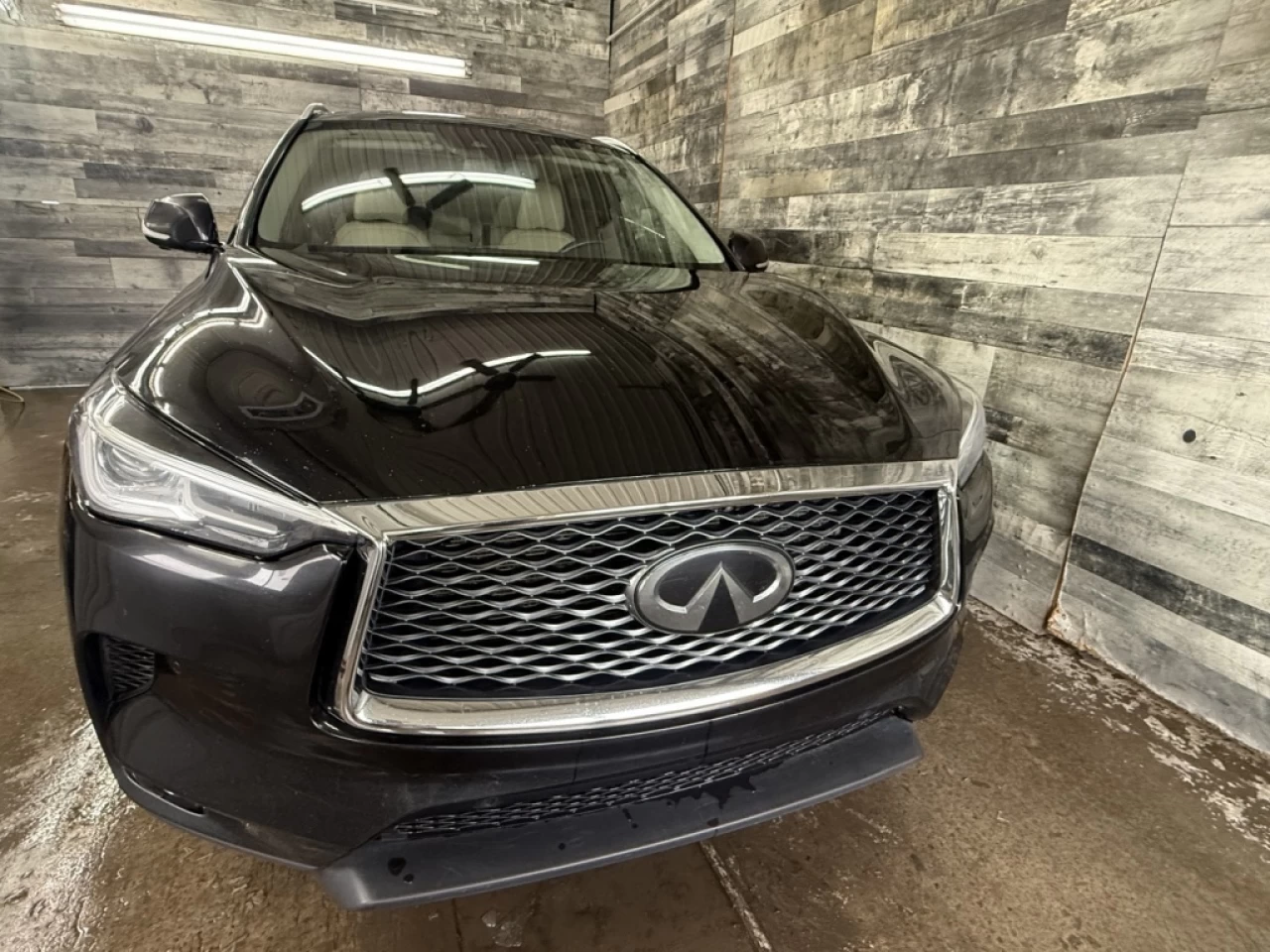 2019 Infiniti QX50 Luxe AWD CUIR TOIT PANO NAV ** APPROUVÉ À 99.9% ** Main Image