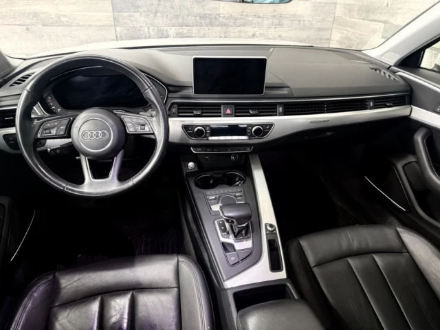 Audi A4 Technik AWD CUIR NAV TOIT 2018