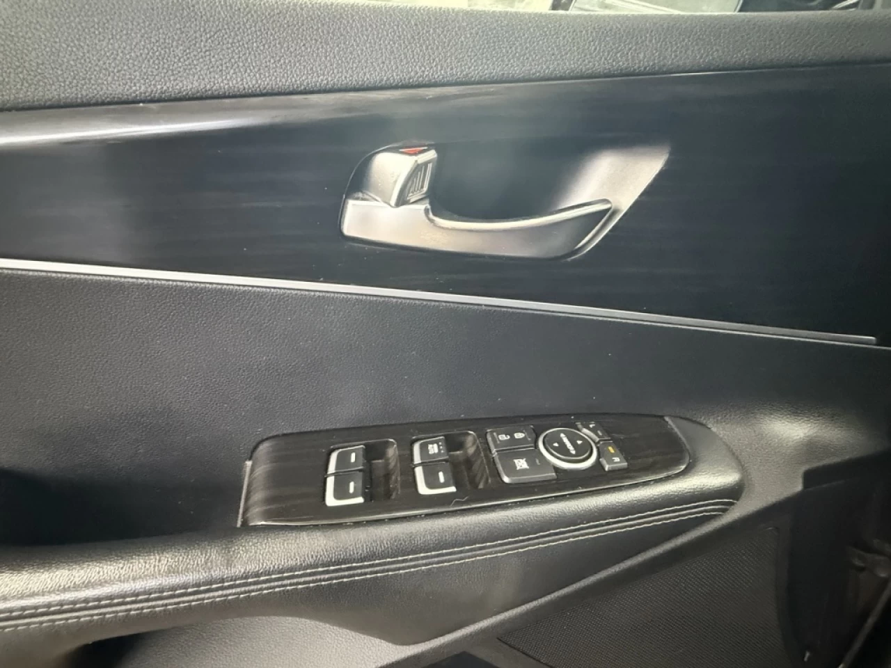 2020 Kia Sorento LX BLUETOOTH **APPROUVÉ À 99.9%** Main Image