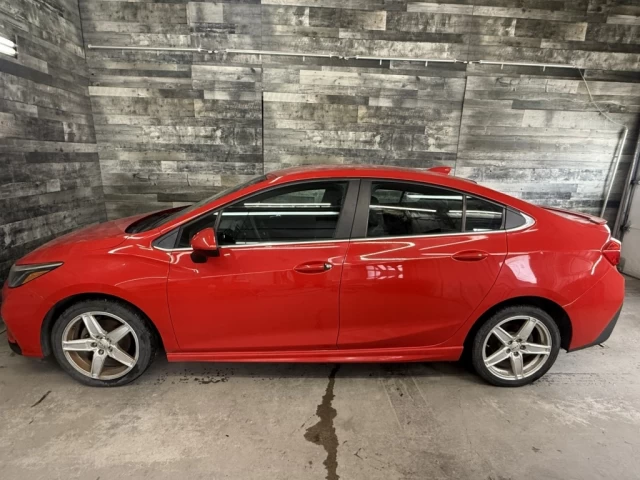 Chevrolet Cruze LT AUTO CAM DE RECUL **APPOROUVÉ À 99.9%** 2017