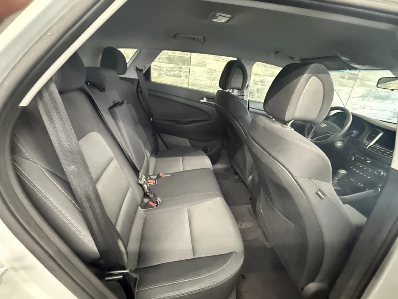 2018 Hyundai Tucson SE AUTO CAM DE RECUL **APPROUVÉ À 99.9%** Main Image