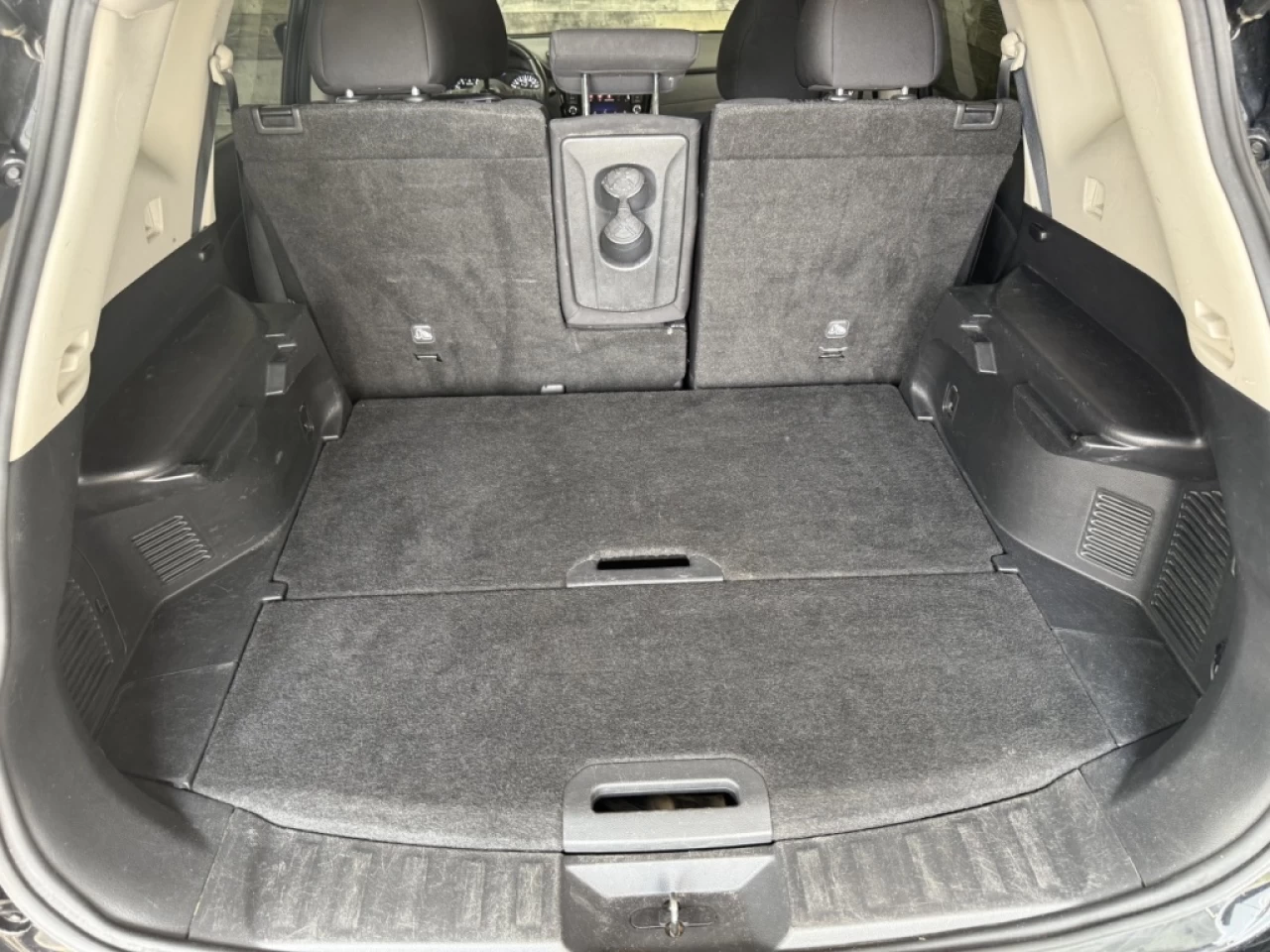 2019 Nissan Rogue S Main Image