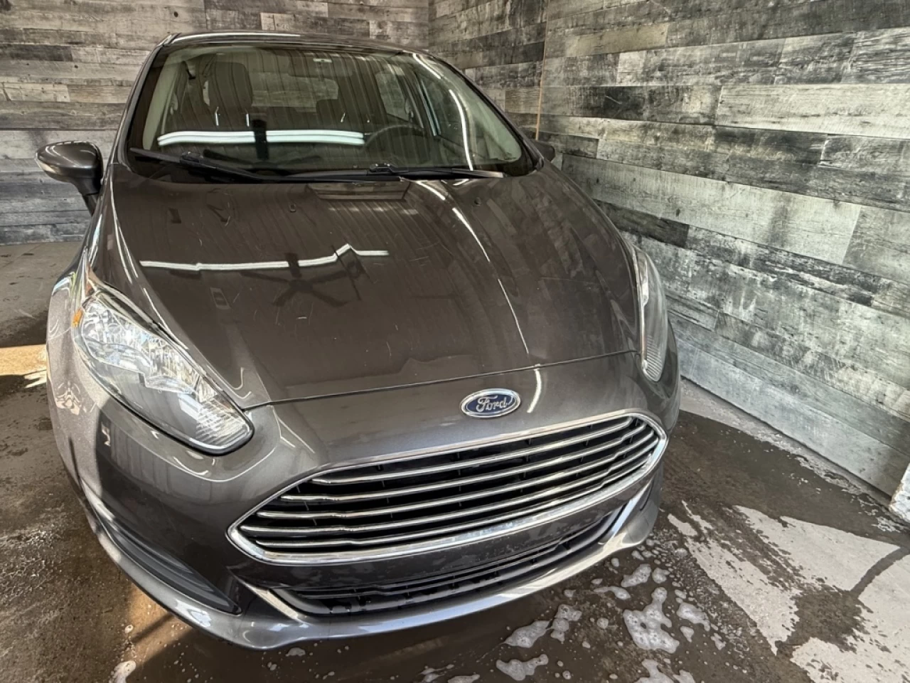 2017 Ford Fiesta SE AUTO BLUETOOTH S,CHAUFFANT **APPROUVÉE 99,9%** Main Image