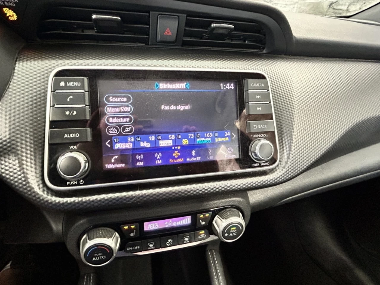 2019 Nissan Kicks SV CAMÉRA DE RECUL S. CHAUFFANT BLUETOOTH **APPROU Main Image