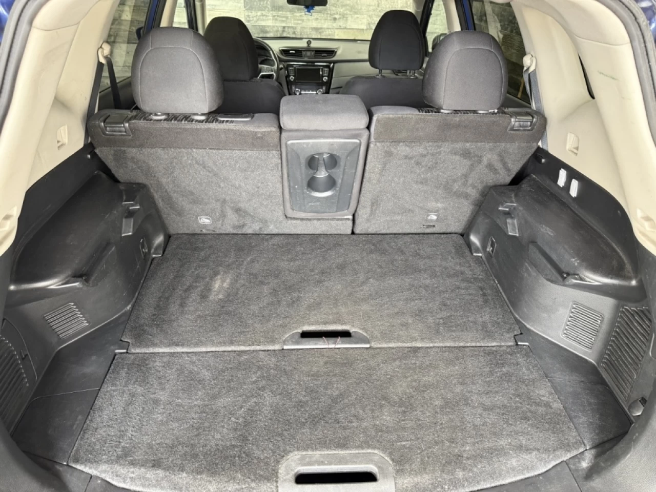 2020 Nissan Rogue SV Awd Cam de recul mags  ** APPROUVÉE 99,9% ** Main Image