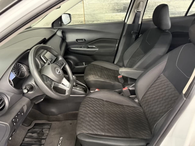 Nissan Kicks S Bluetooth commande au volant cam de recul **Appr 2022