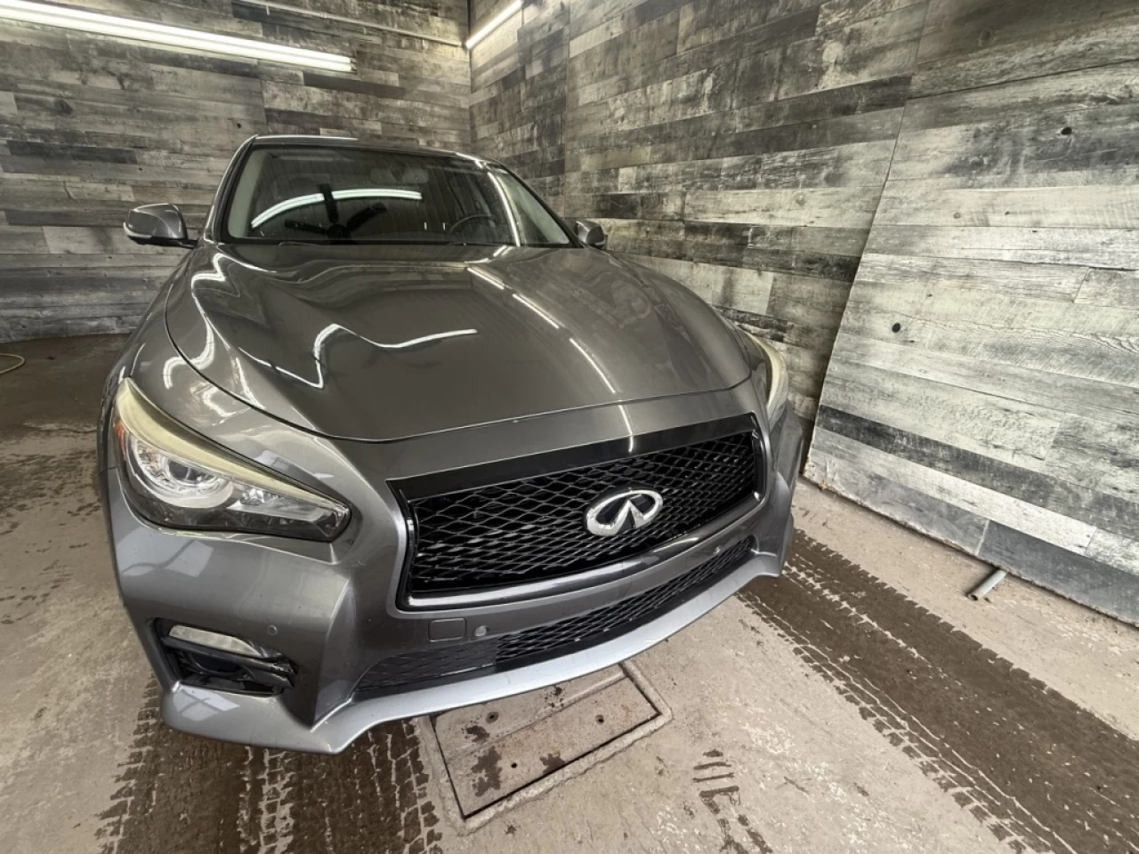 2016 Infiniti Q50 3.0t AWD NAV CUIR TOIT S,CHAUFFANT**APPROUVÉE 99,9 Main Image