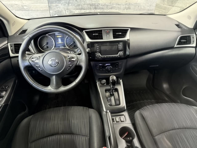Nissan Sentra SV AUTO TOIT CAM DE RECUL **APPROUVÉ À 99.9%** 2018