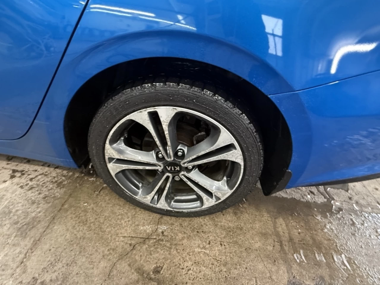 2021 Kia Forte EX Apple CarPlay, Toit, Bluetooth ** APPROUVÉ À 99 Main Image