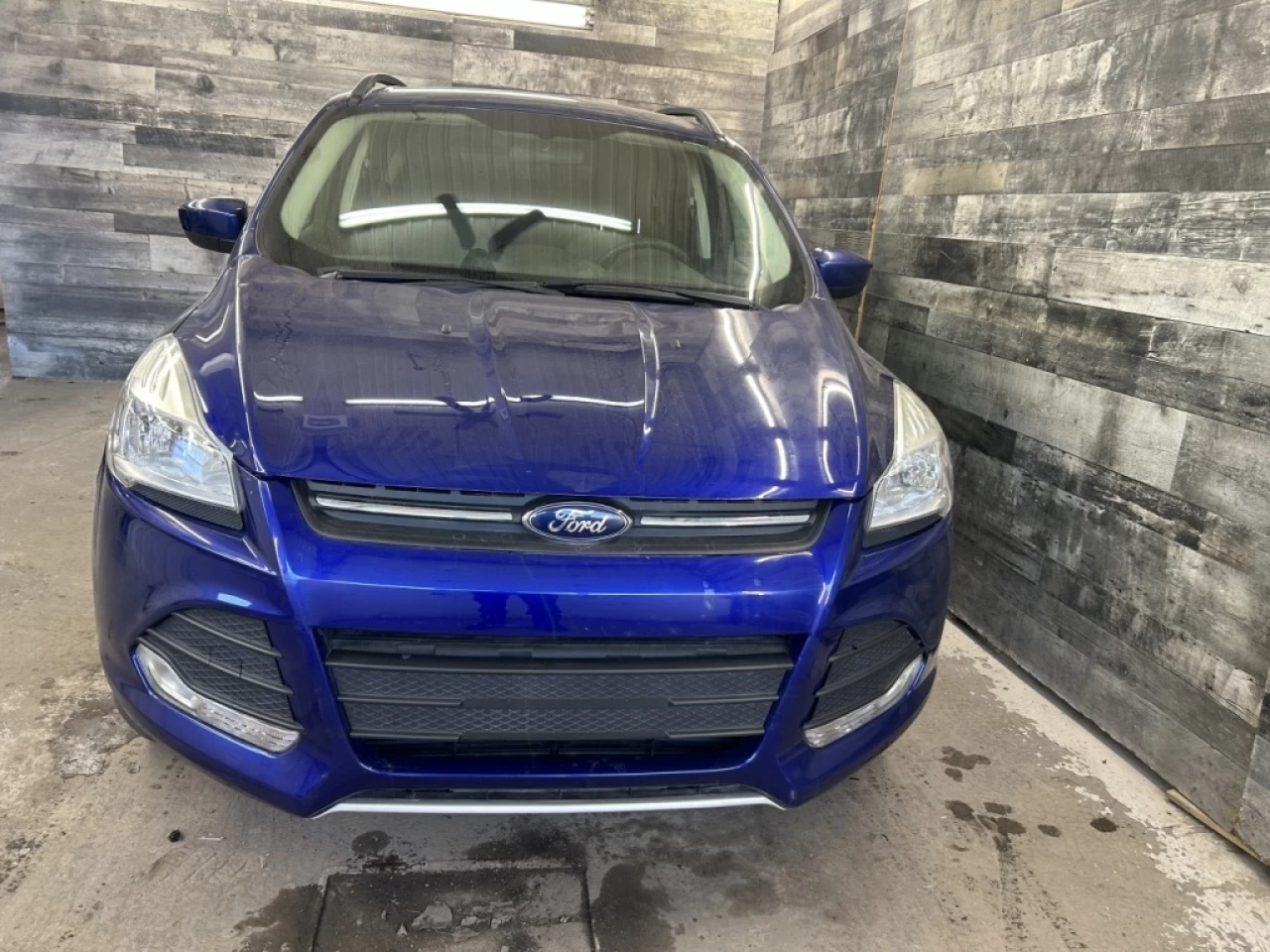 2015 Ford Escape SE Main Image