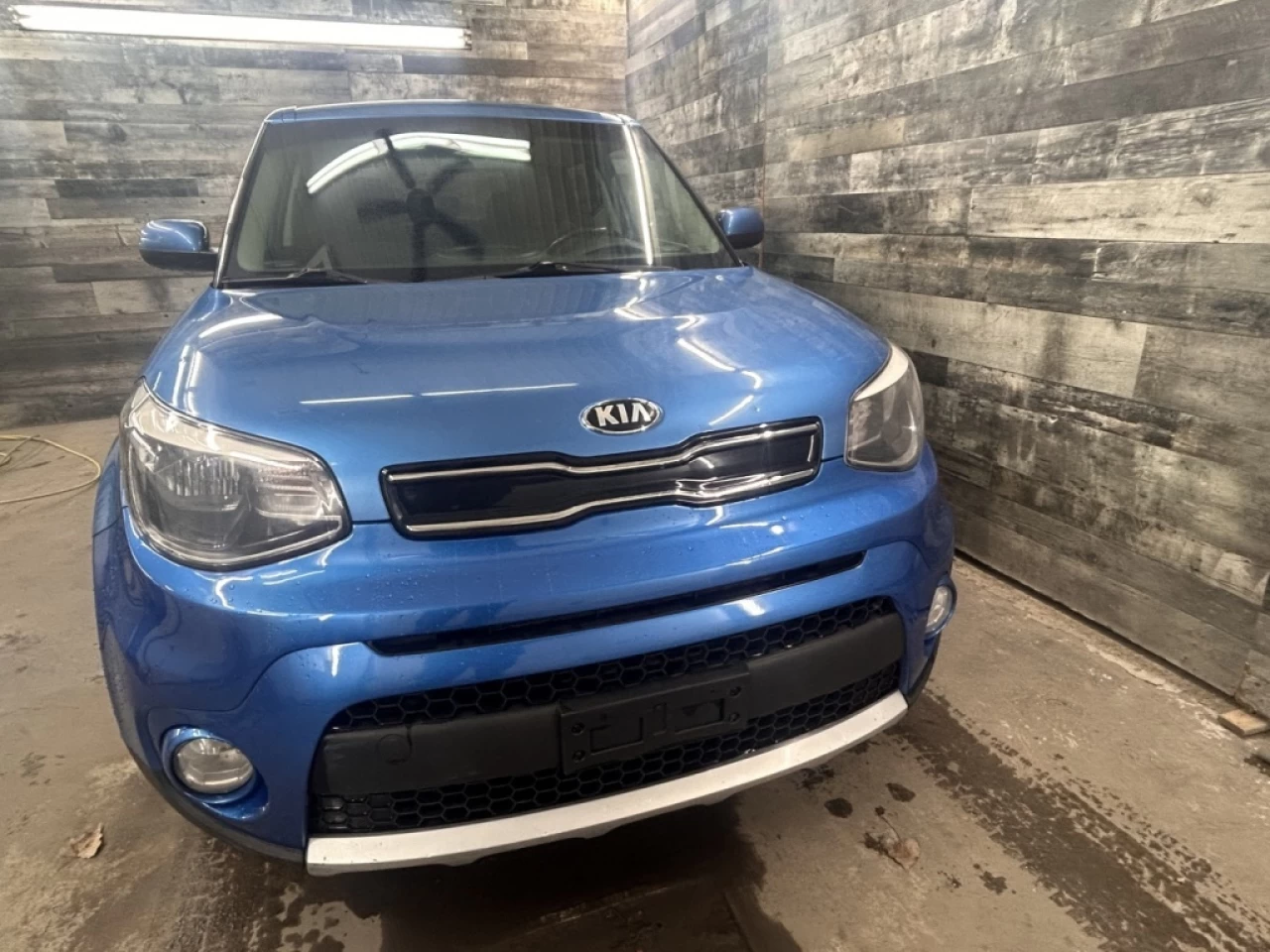 2018 Kia Soul EX CUIR TOIT CAM DE RECUL **APPROUVÉ À 99.9%** Image principale