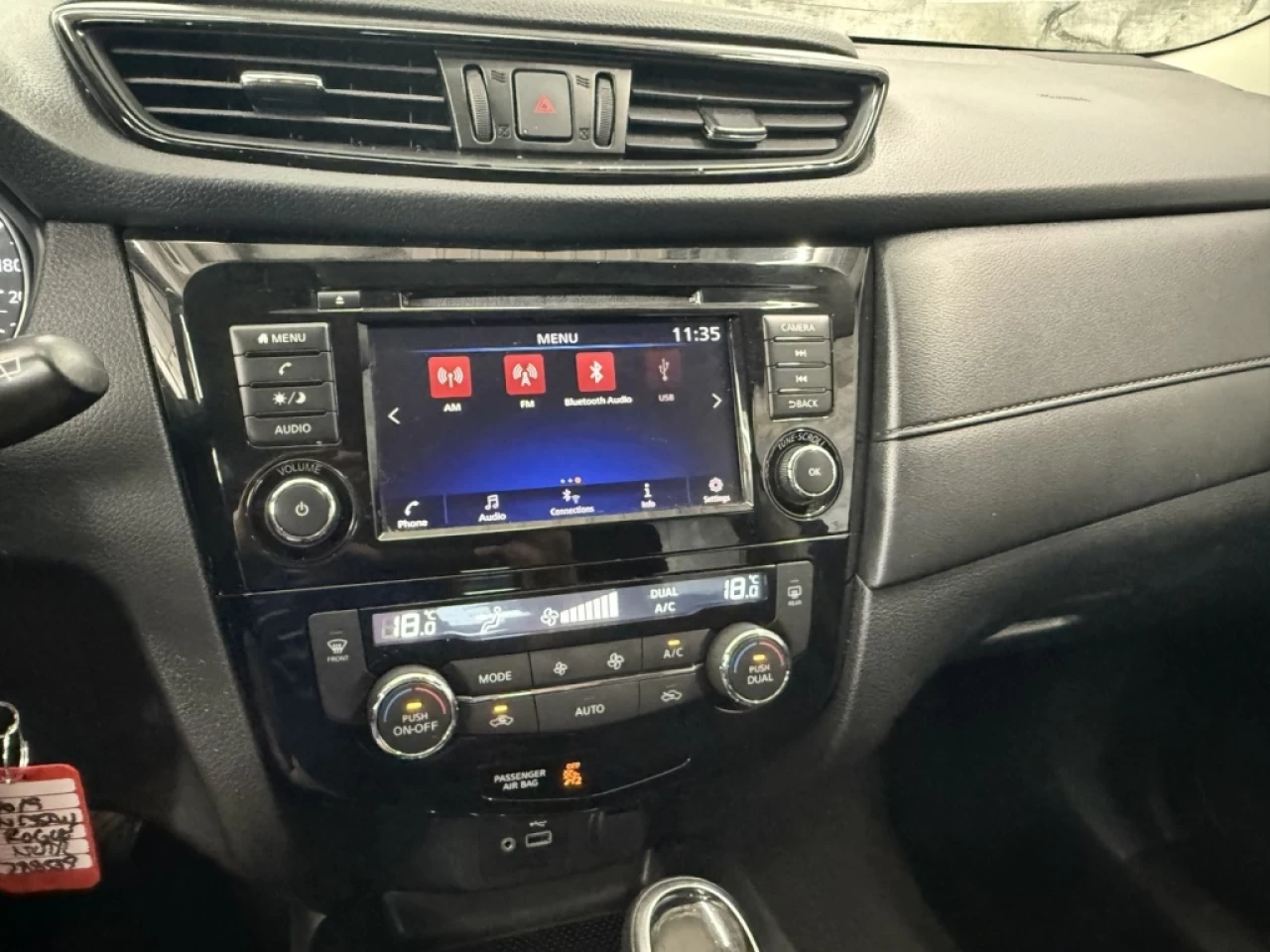 2019 Nissan Rogue S Main Image