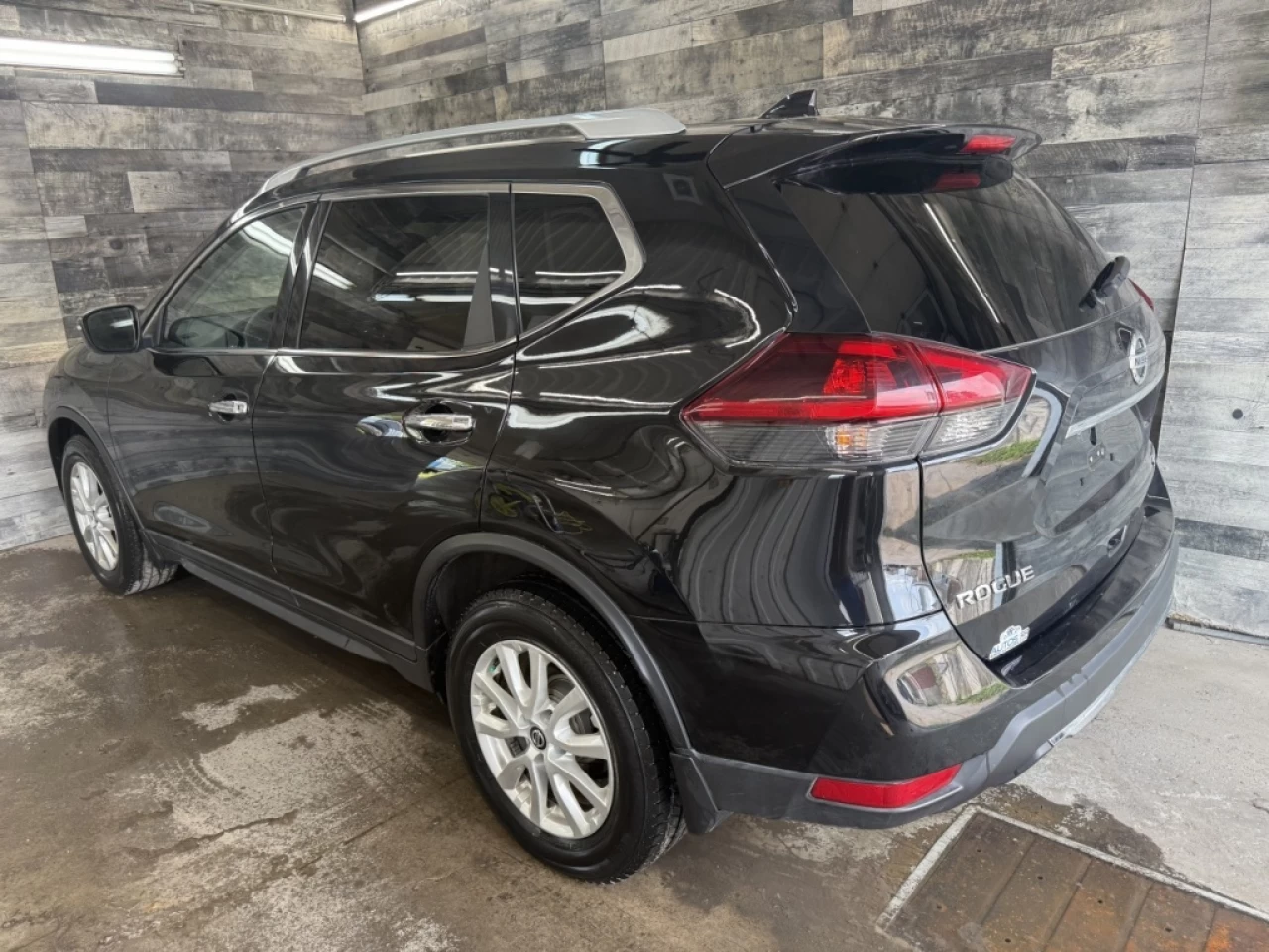 2019 Nissan Rogue S Main Image