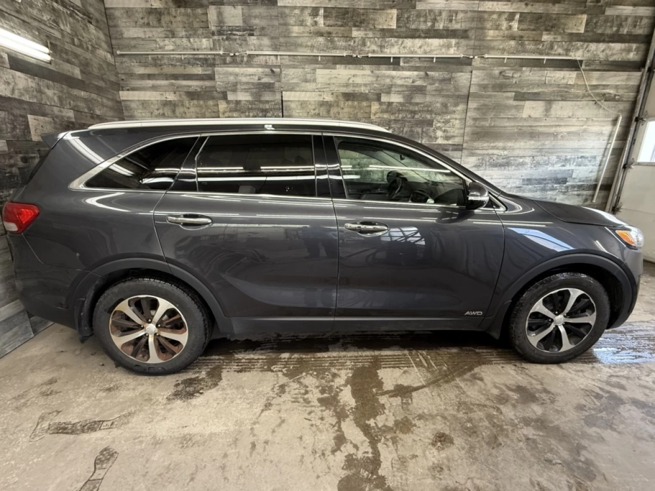 2018 Kia Sorento EX Turbo AWD CUIR **APPROUVÉ À 99.9%** Image principale