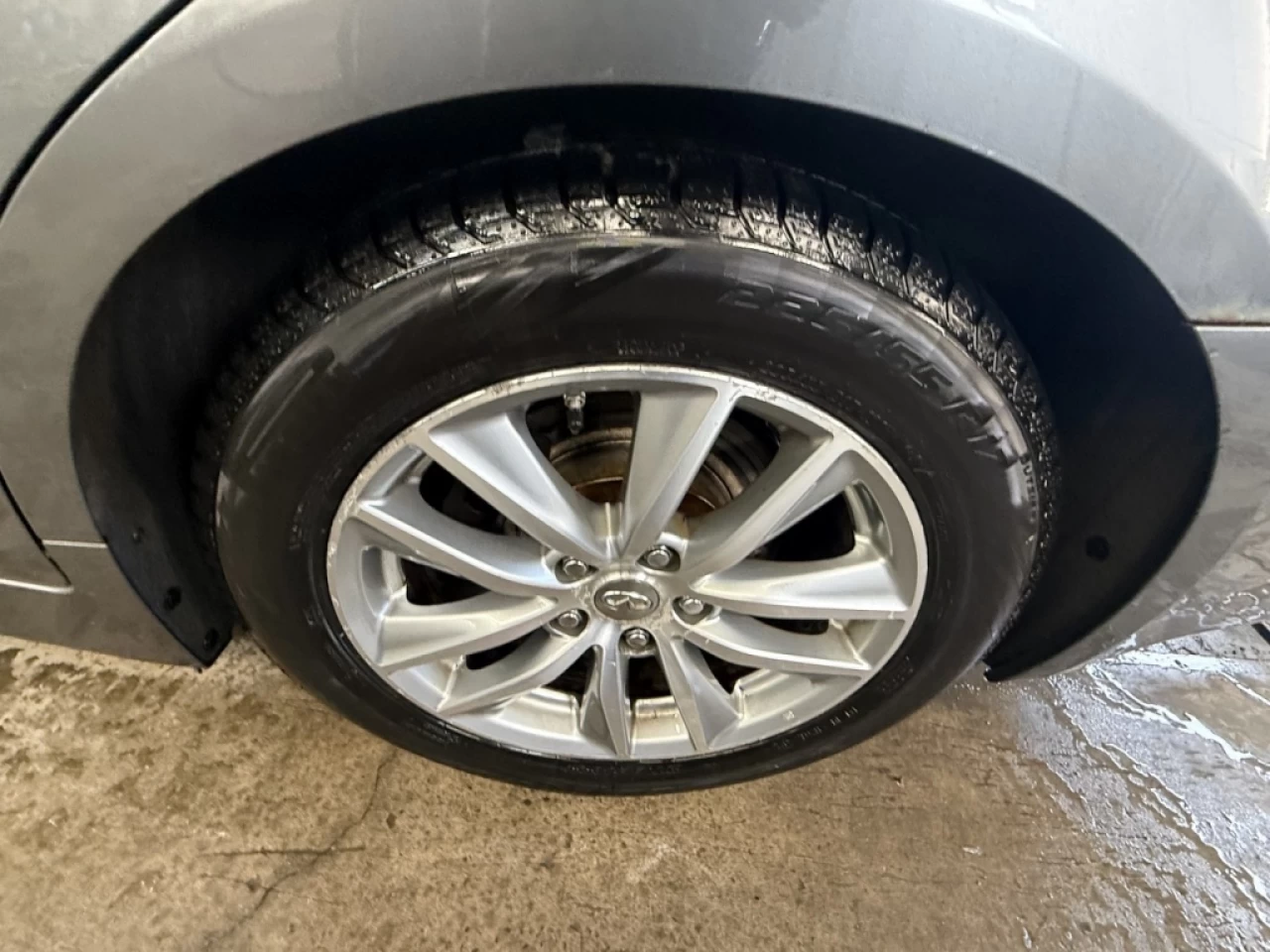 2017 Infiniti Q50 AWD CUIR TOIT NAV **APPROUVÉ À 99.9%** Main Image