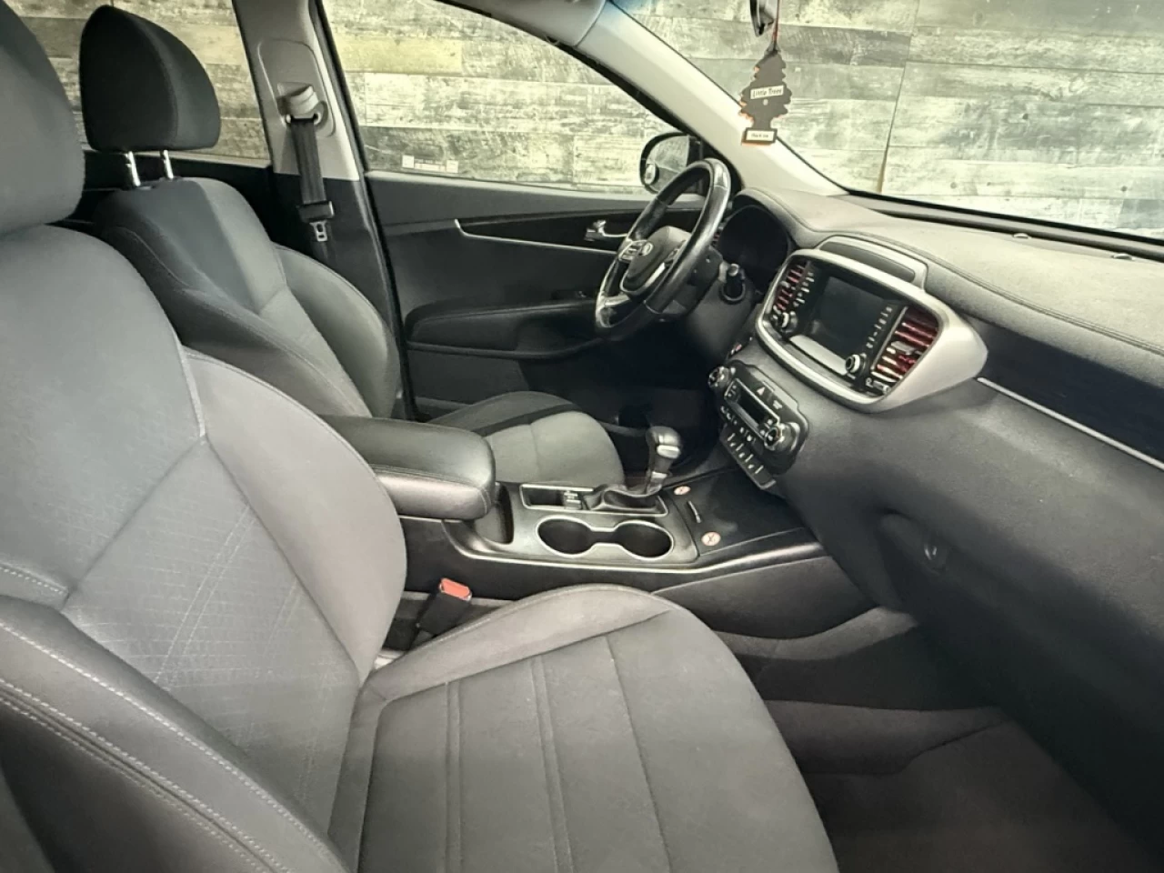 2020 Kia Sorento LX BLUETOOTH **APPROUVÉ À 99.9%** Main Image