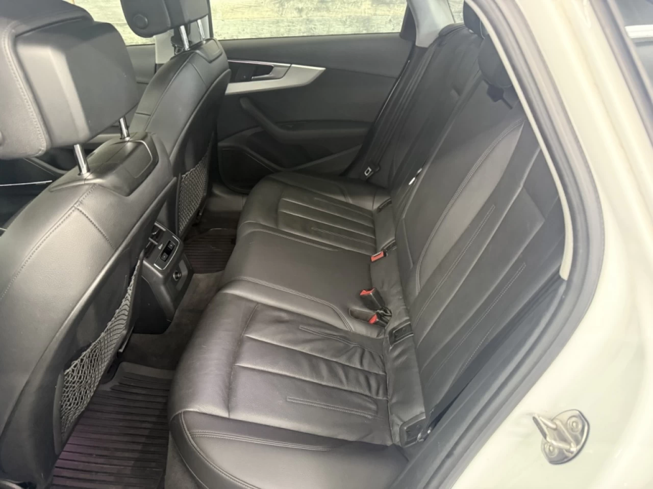 2018 Audi A4 Technik AWD CUIR NAV TOIT Image principale