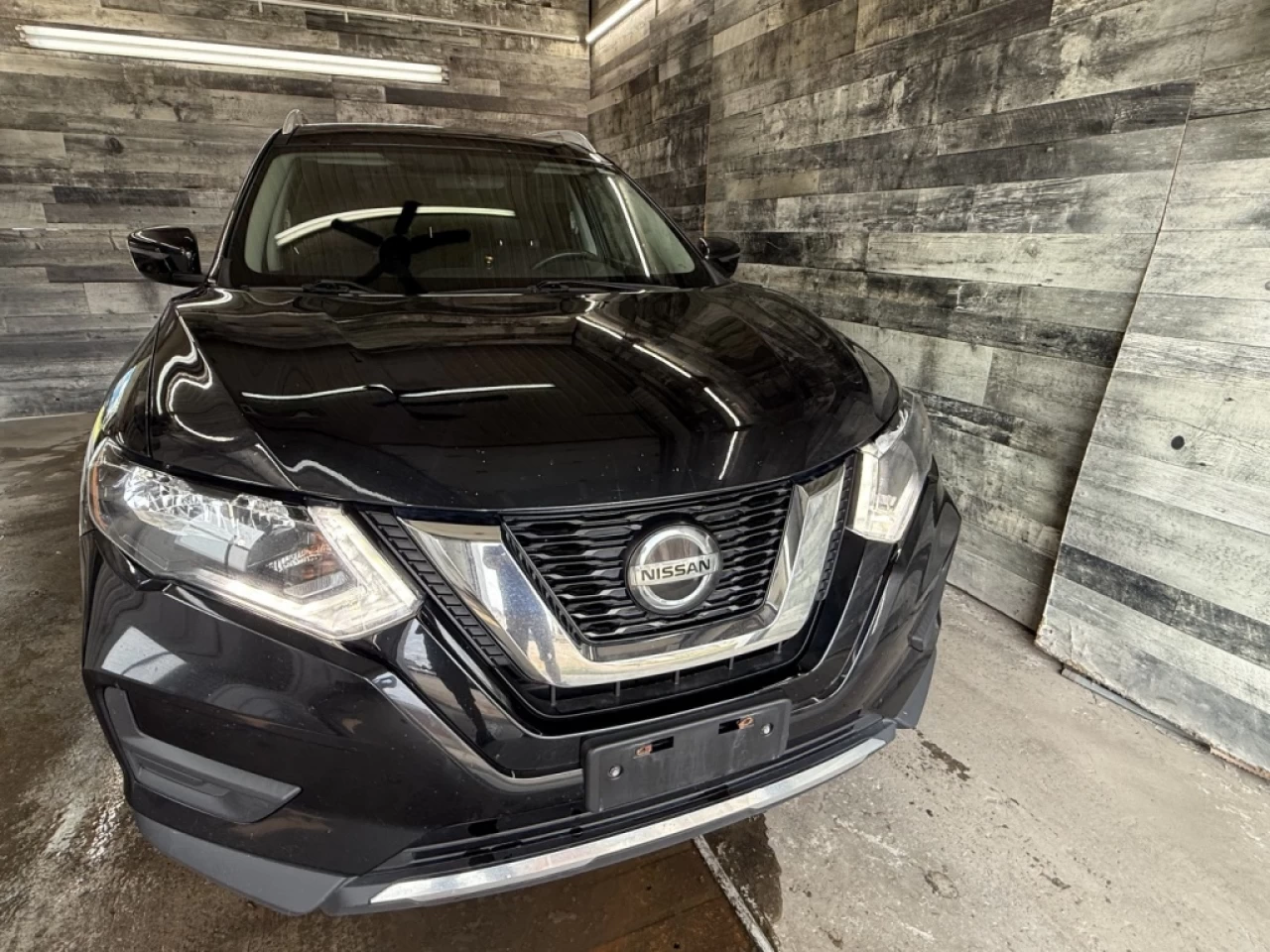 2019 Nissan Rogue S Main Image