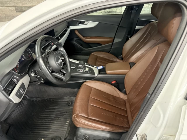 Audi berline A4 Komfort Toit Cuir Sieges chauffant Bluetooth**Appr 2019