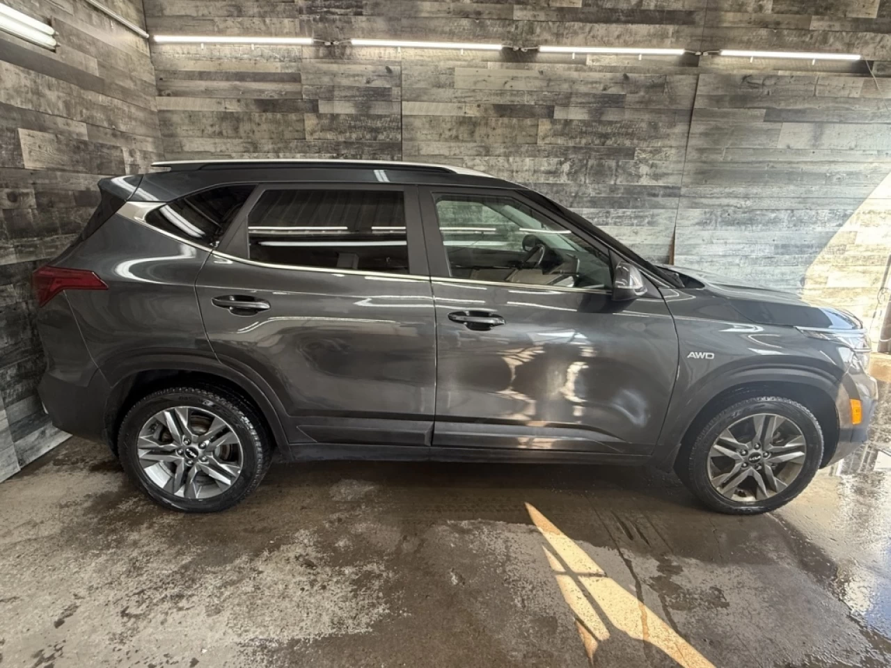 2022 Kia Seltos EX AWD CUIR TOIT PANO **APPROUVÉ À 99.9%** Main Image