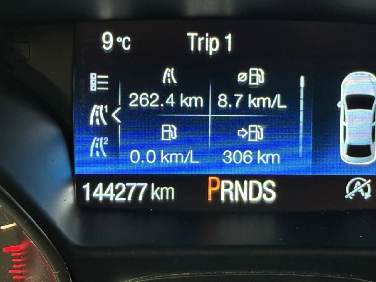 2018 Ford Escape SE AWD CAM DE RECUL **APPROUVÉ À 99.9%** Main Image