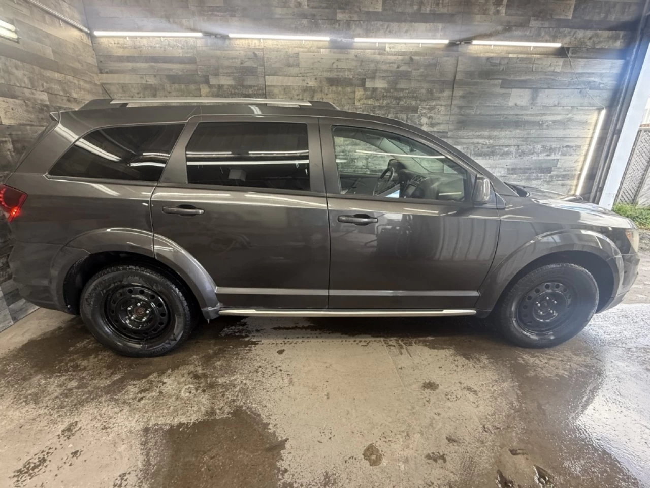 2017 Dodge Journey Crossroad AWD 7 PASS CUIR TOIT **APPROUVÉ À 99.9%* Main Image