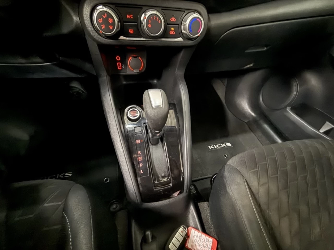 2022 Nissan Kicks S Bluetooth commande au volant cam de recul **Appr Main Image