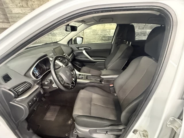 Mitsubishi Eclipse Cross SE AWD CAM DE RECUL ** APPROUVÉ À 99.9%** 2022
