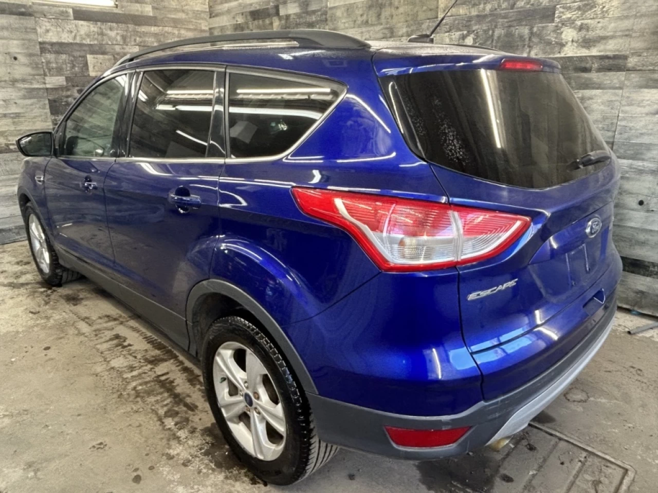 2015 Ford Escape SE Main Image