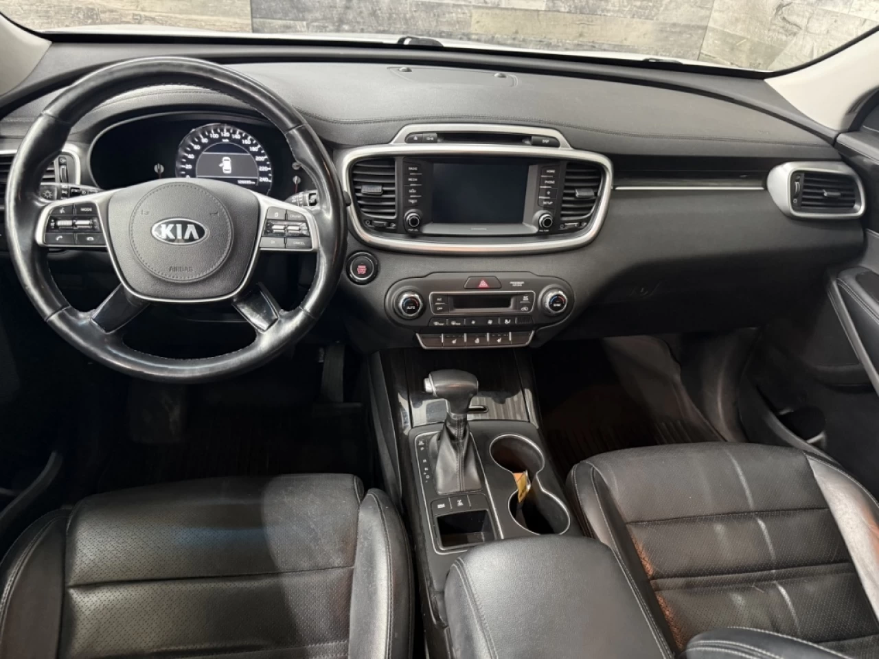 2019 Kia Sorento EX 7 PASS  AWD CUIR ** APPROUVÉ À 99.9% ** Image principale