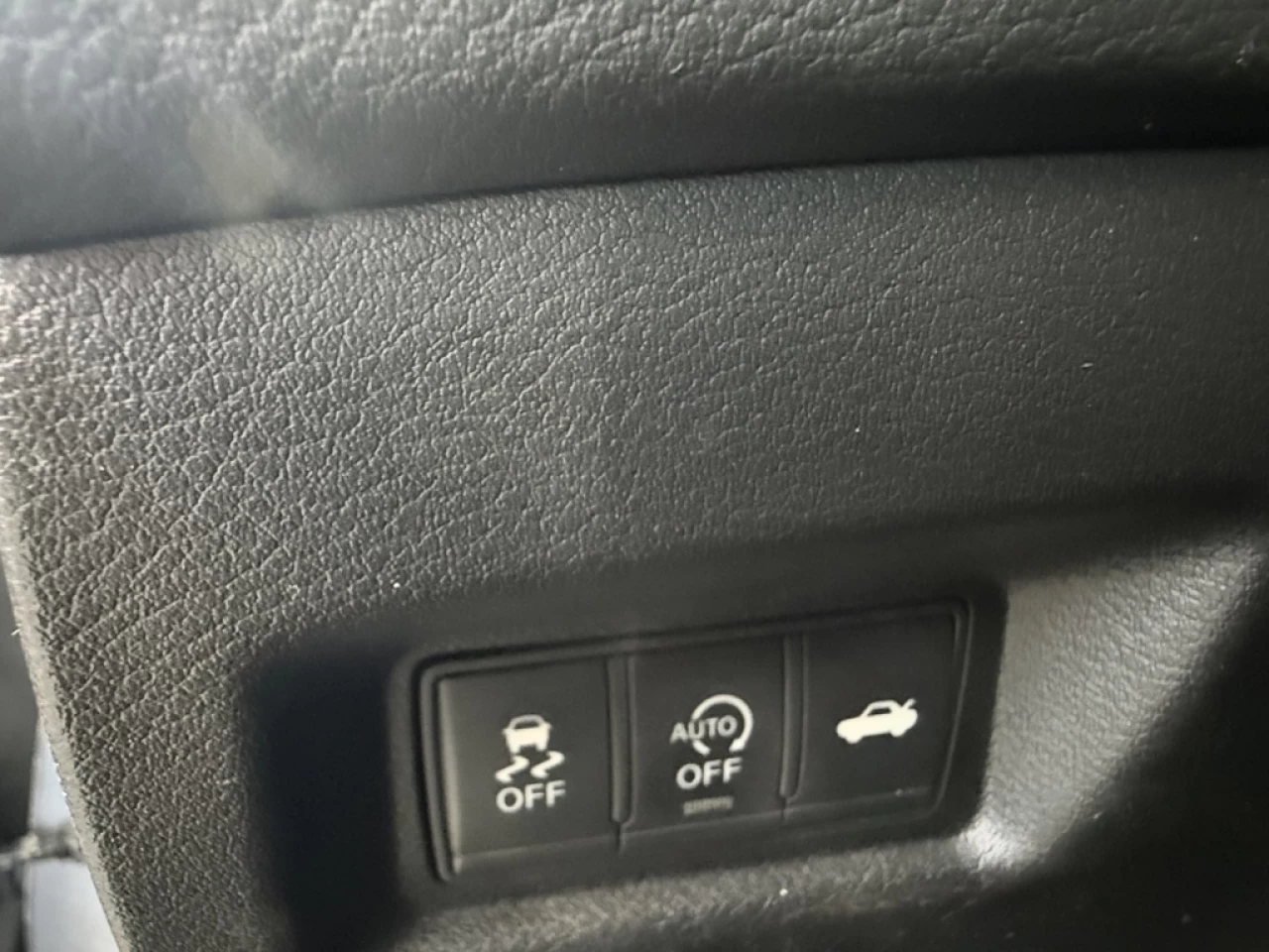 2017 Infiniti Q50 AWD CUIR TOIT NAV **APPROUVÉ À 99.9%** Main Image