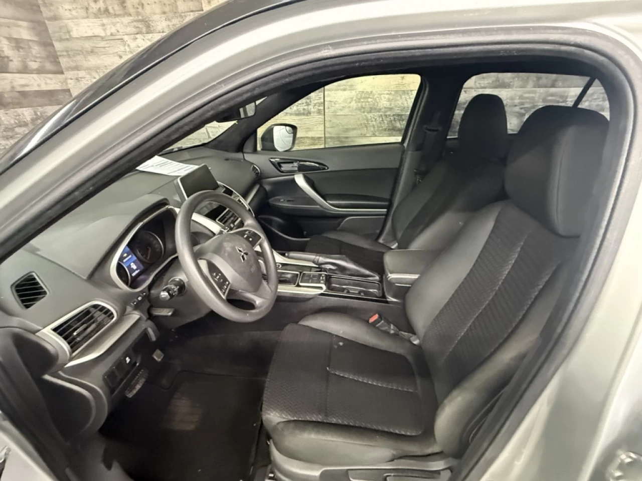 2020 Mitsubishi Eclipse Cross ES Bluetooth Mag Sieges chauffant **ApprouvÉe 99,9 Main Image