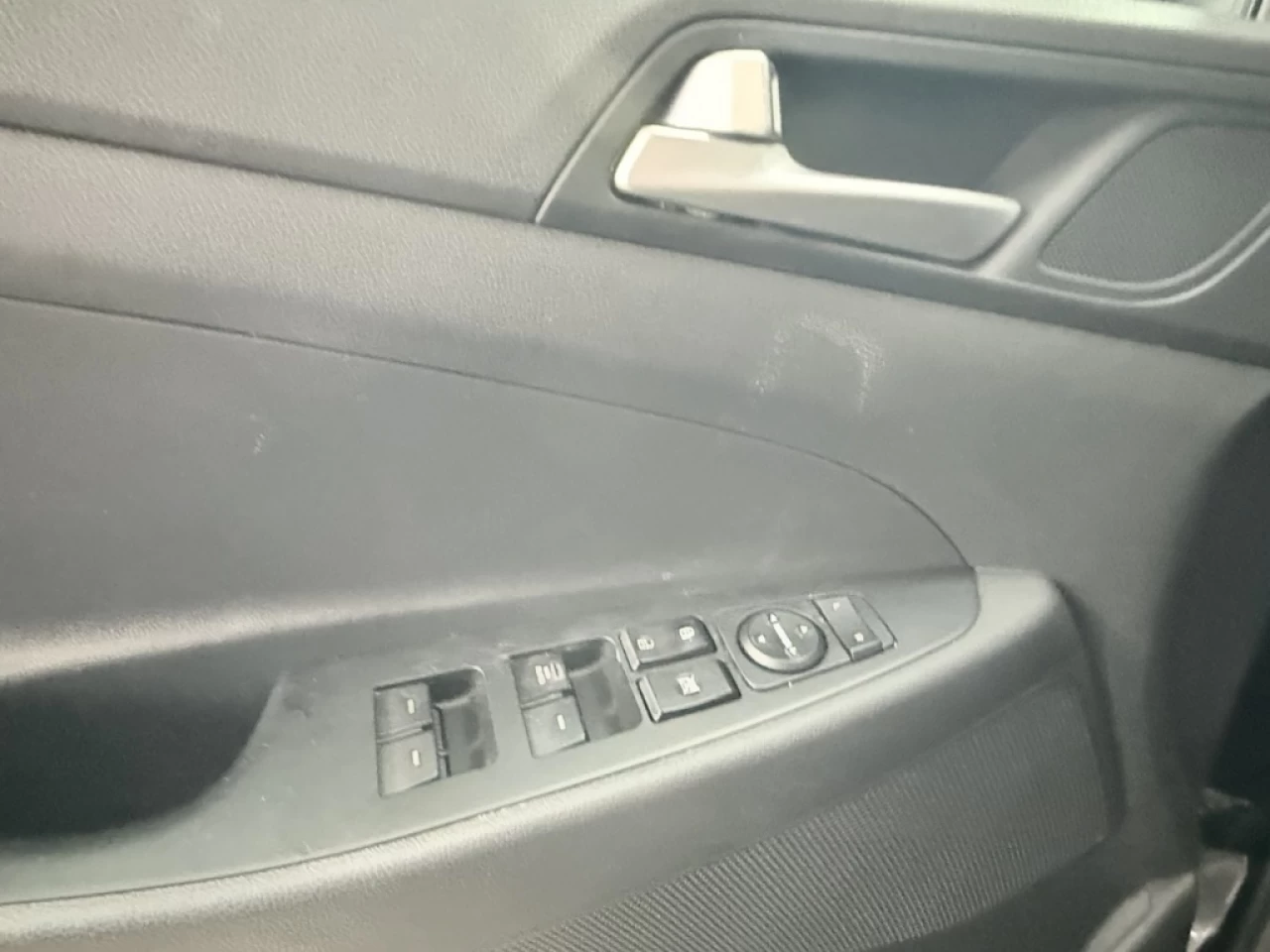 2020 Hyundai Tucson PrivilÉgiÉ Awd Toit camÉra recul bluetooth ** appr Main Image