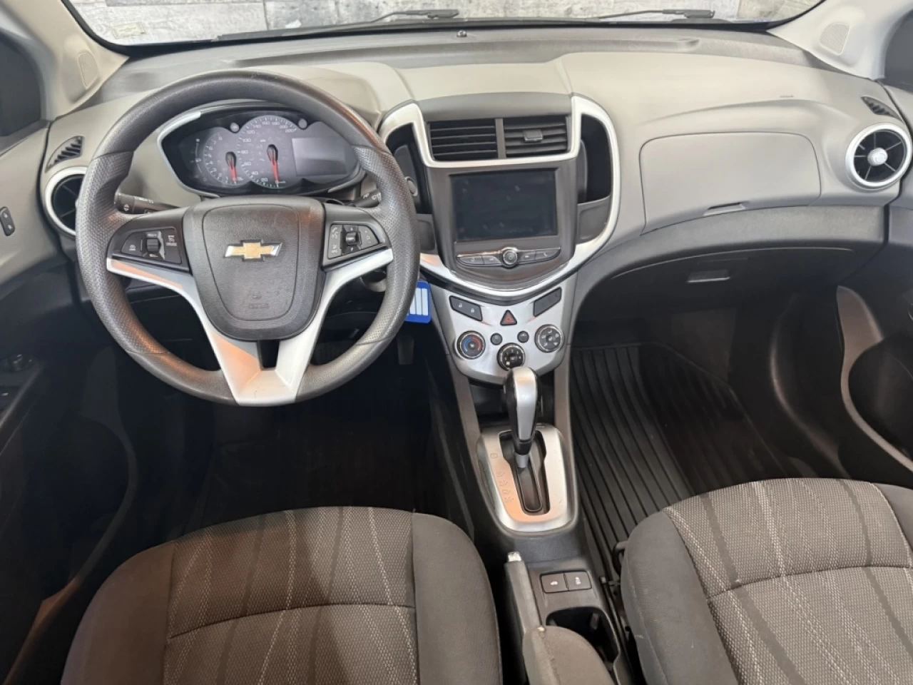 2018 Chevrolet Sonic LT Main Image