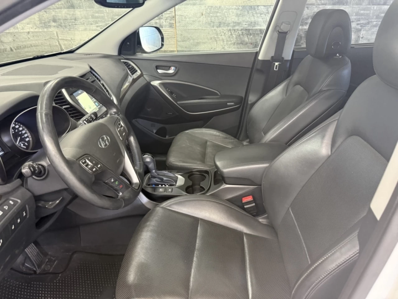 2017 Hyundai Santa Fe XL Luxury AWD 7 PASS CUIR NAV TOIT **APPROUVÉ À 99.9% Main Image