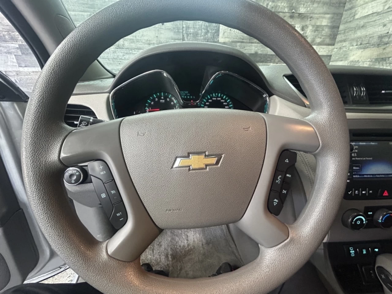 2017 Chevrolet Traverse 8 PASS AWD BLUETOOTH CAM DE RECUL ***APPROUVÉE 99. Main Image