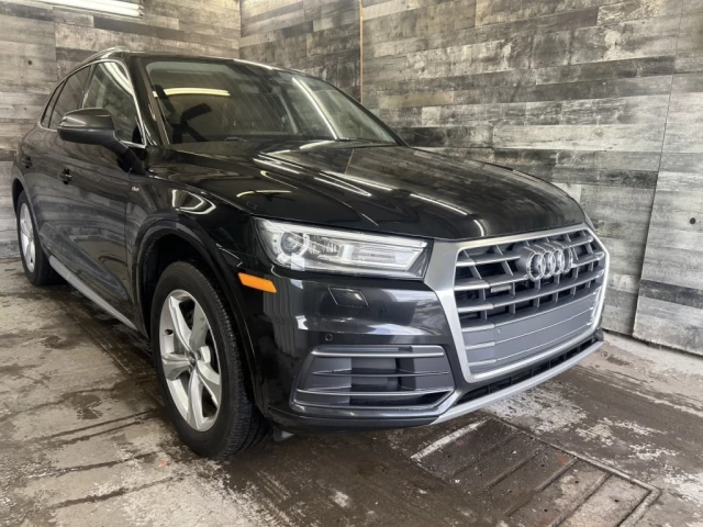 Audi Q5 Progressiv AWD CUIR NAV TOIT PANO **APPROUVÉ À 99. 2018