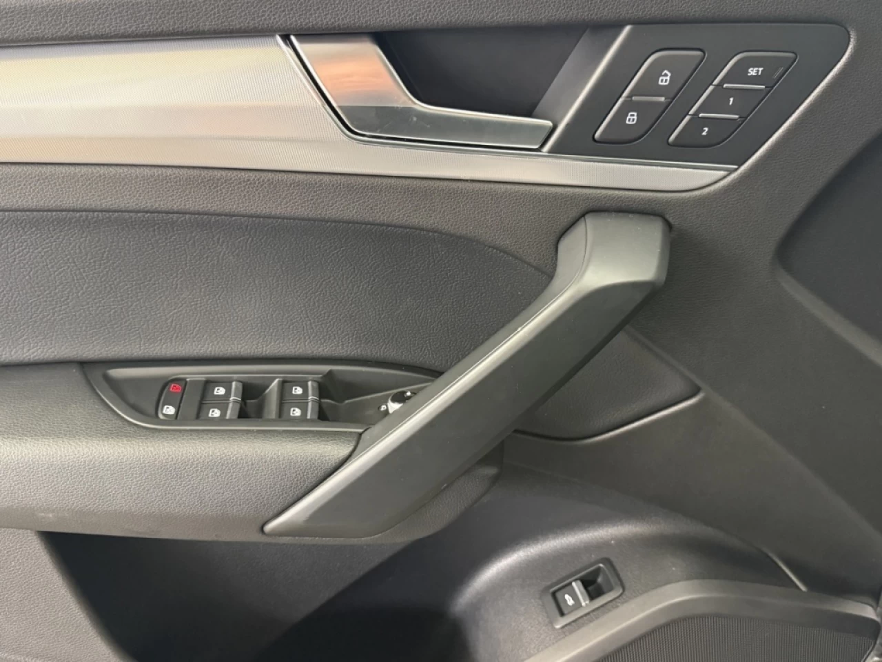 2018 Audi Q5 Progressiv AWD TOIT PANO NAV **APPROUVÉ À 99.9%** Main Image