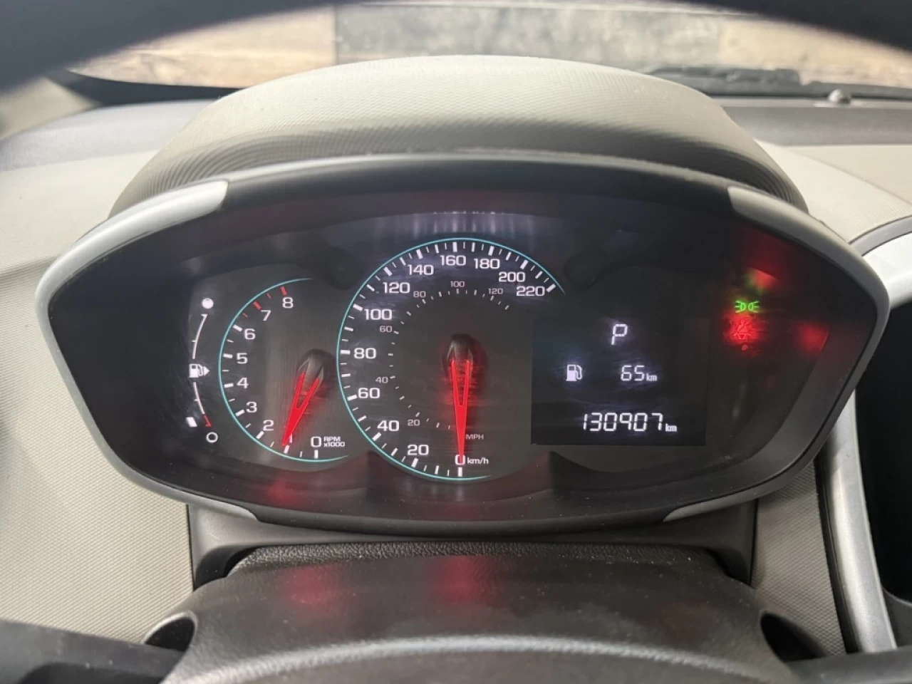 2018 Chevrolet Sonic LT Auto Apple carplay/Android **ApprouvÉ À 99.9%** Image principale