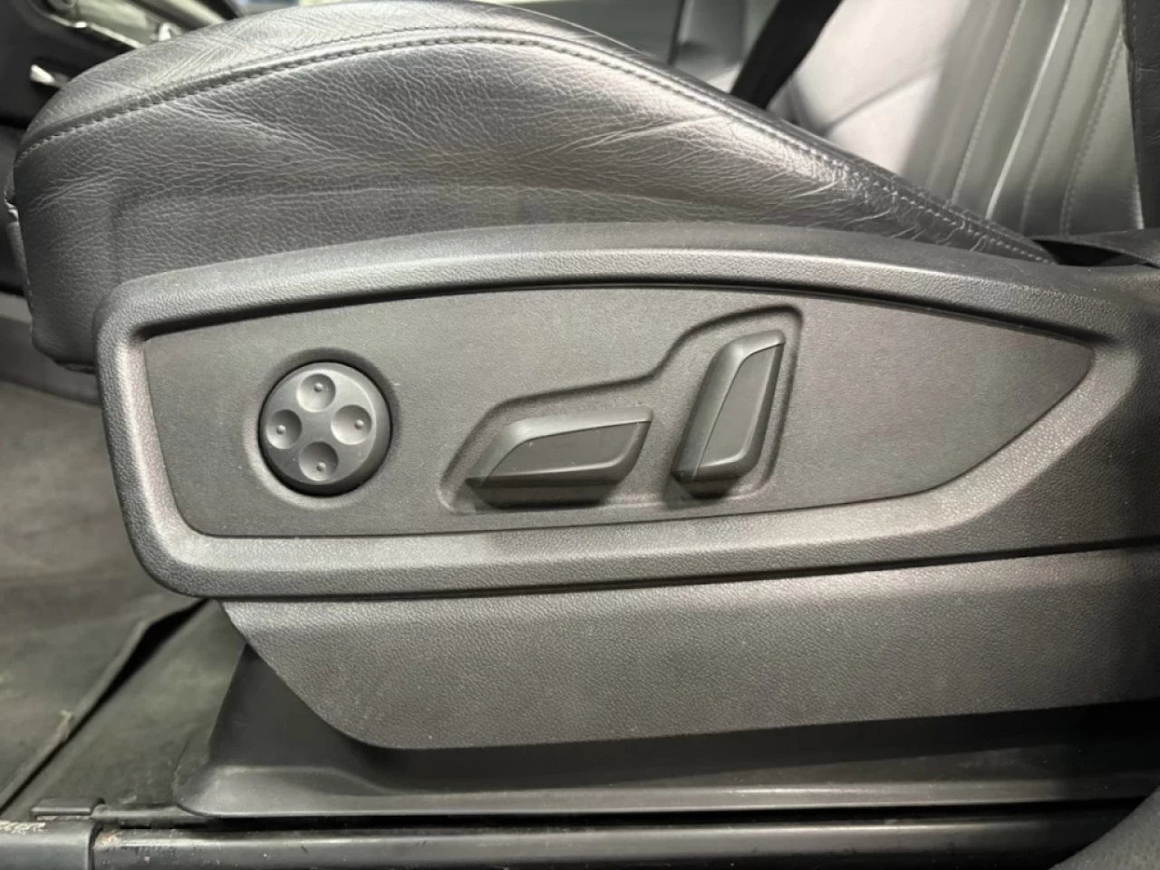 2018 Audi Q5 Technik Awd Cuir Toit Navigation Bluetooth **appro Main Image