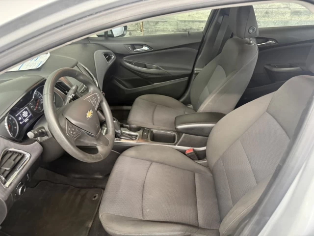 Chevrolet Cruze LT AUTO CAM DE RECUL ** APPROUVÉ À 99.9% ** 2018