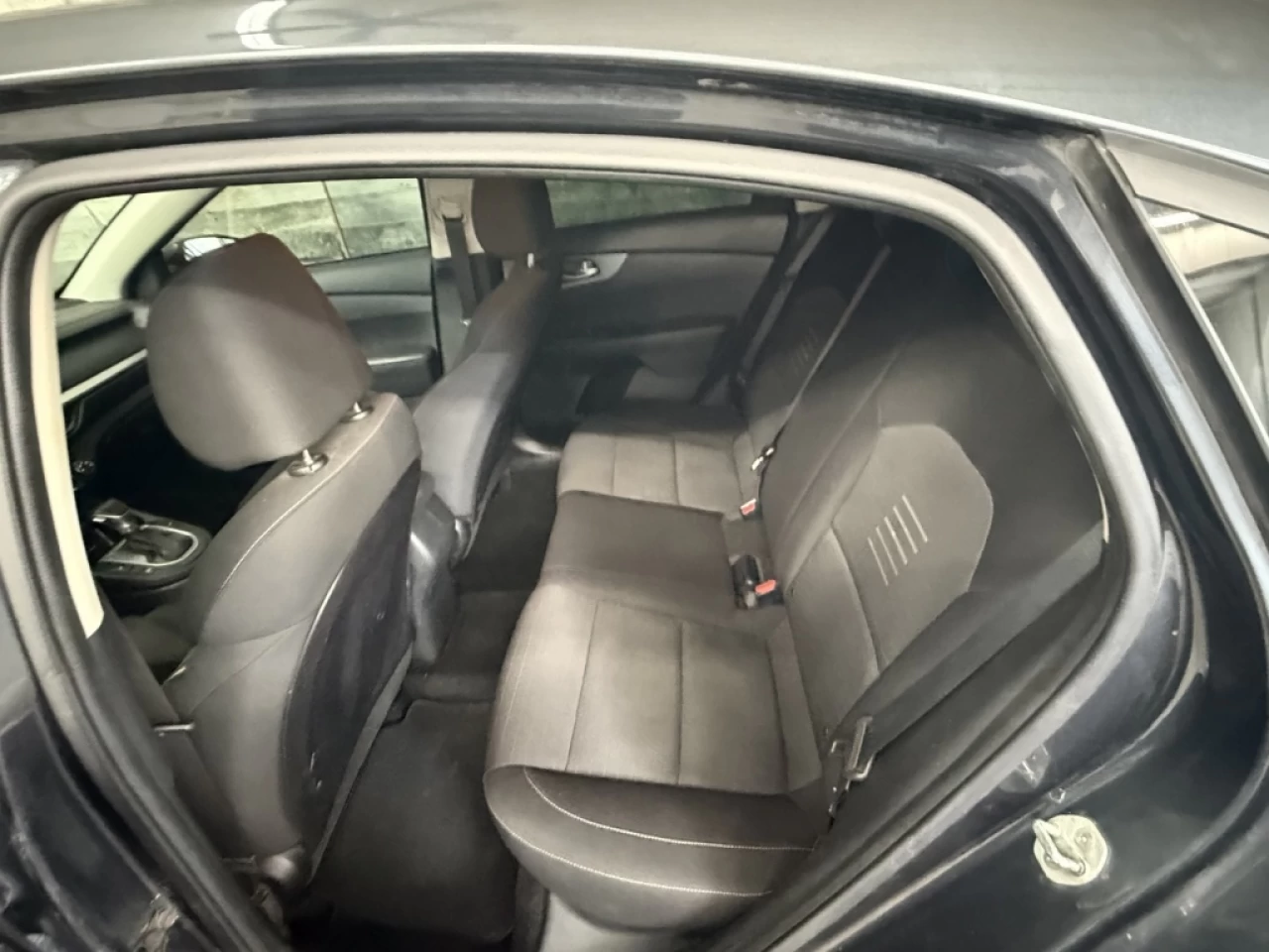 2020 Kia Forte LX Sieges chauffant Bluetooth **ApprouvÉe 99,9%** Main Image